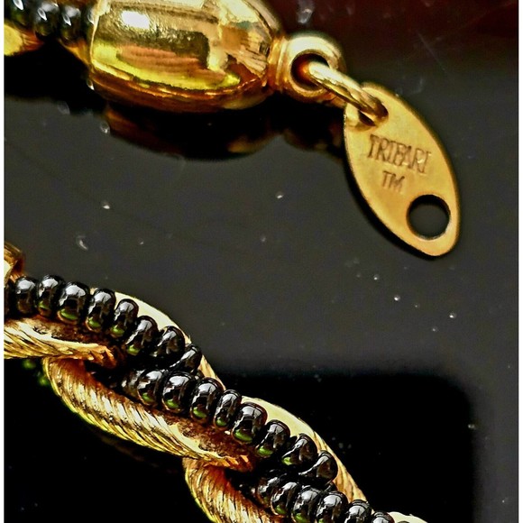 TRIFARI LOT Brooch & Chain Rope Necklace Seed Bead Statement VTG EUC Valentine! - Picture 8 of 12
